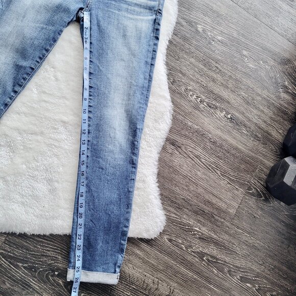 AG JeansπThe Stilt Roll-Up Cigarette Jeans - Picture 12 of 16